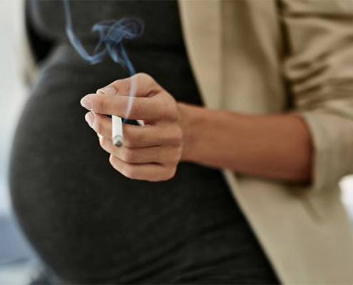 تصویر-تاثیر-سیگار-بر-بارداری-8513