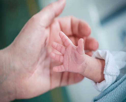 تصویر-عمل-زیبایی-واژن-بعد-از-زایمان-طبیعی-8749